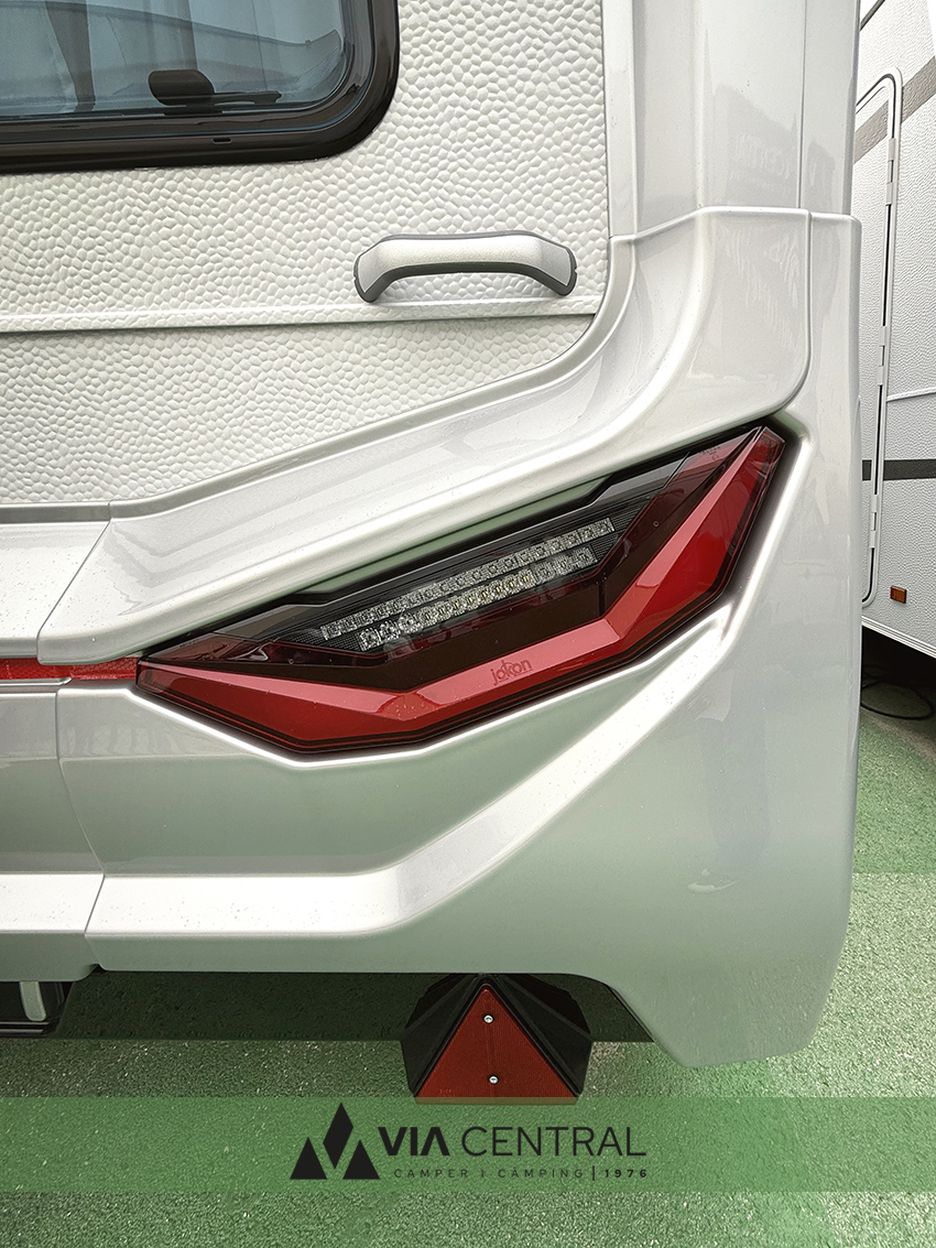 CARAVANA 331 DC PREMIUM