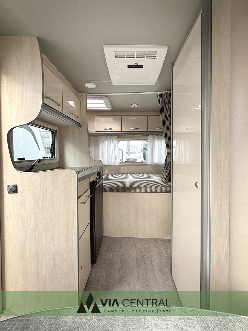 CARAVANA 331 DC PREMIUM