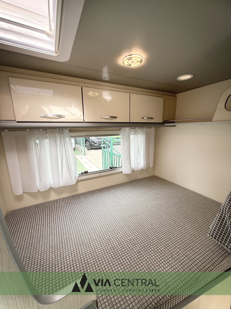 CARAVANA 331 DC PREMIUM