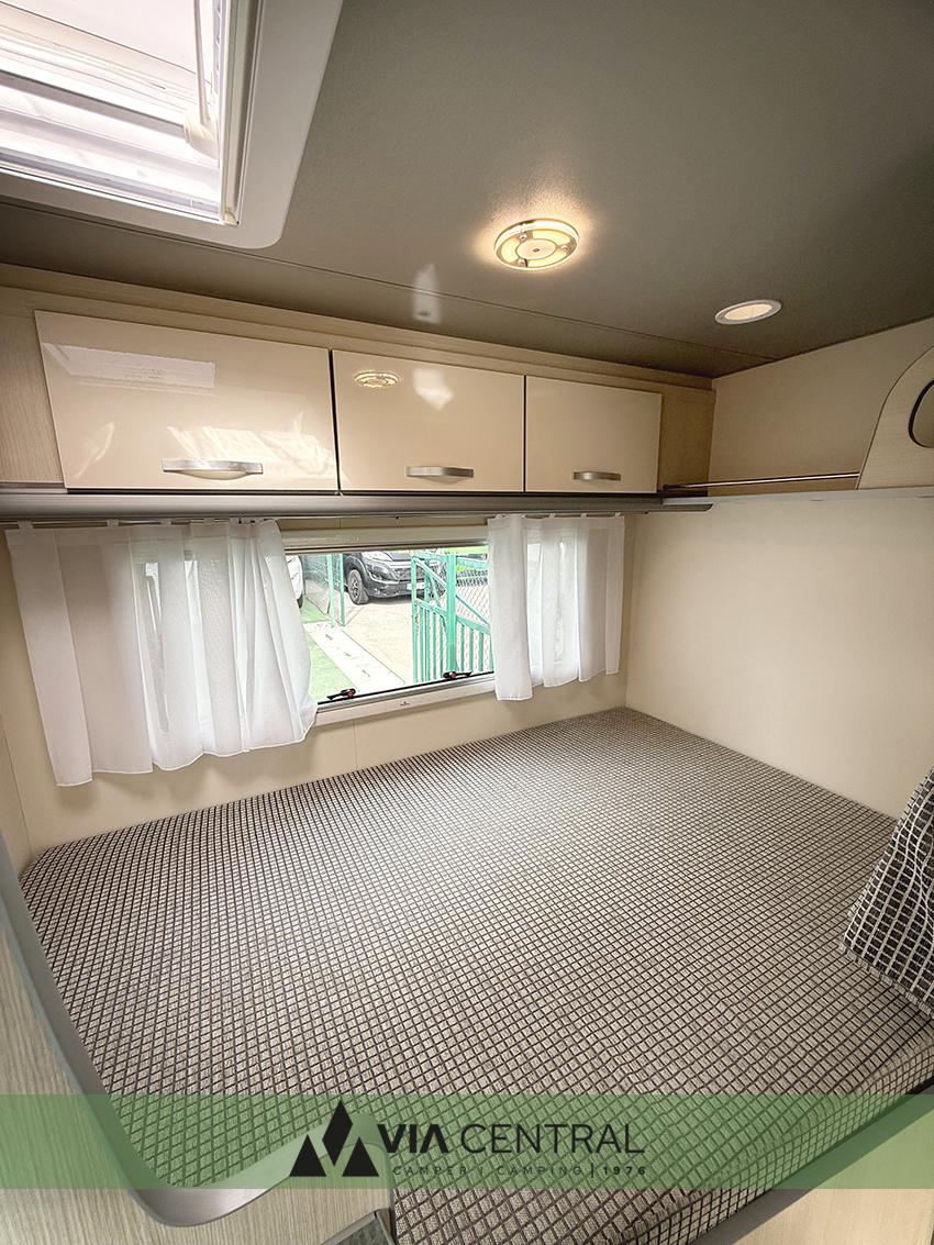 CARAVANA 331 DC PREMIUM