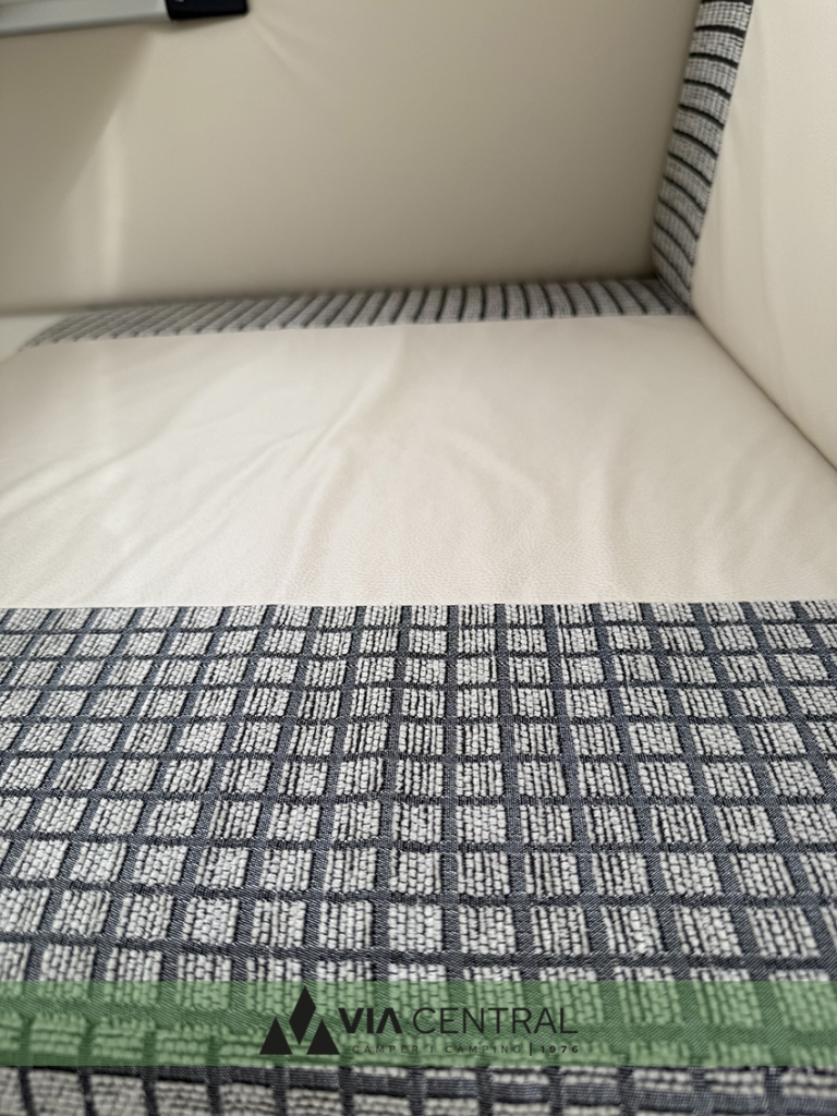 CARAVANA 331 DC PREMIUM