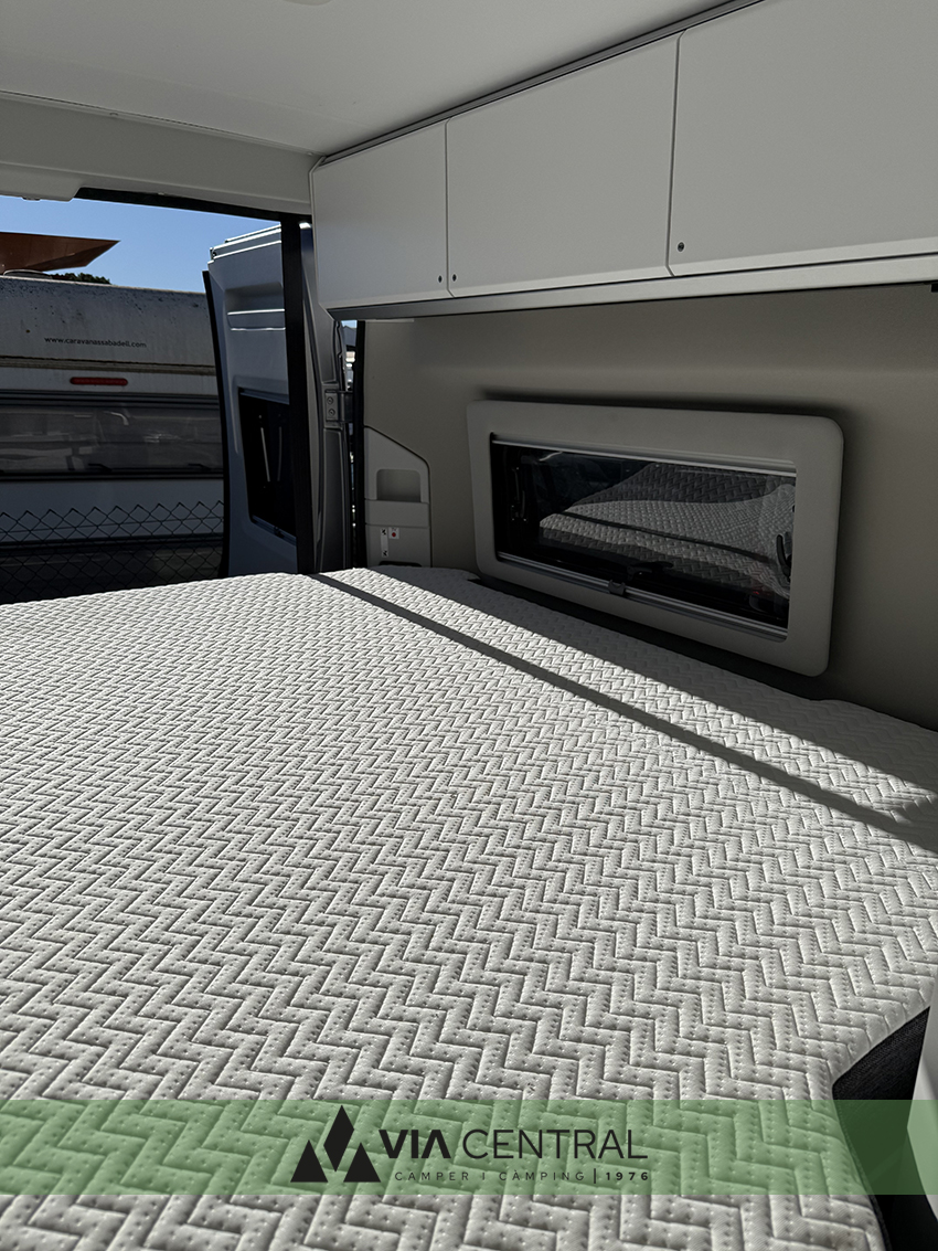 Adria Twin Supreme 640 SGX