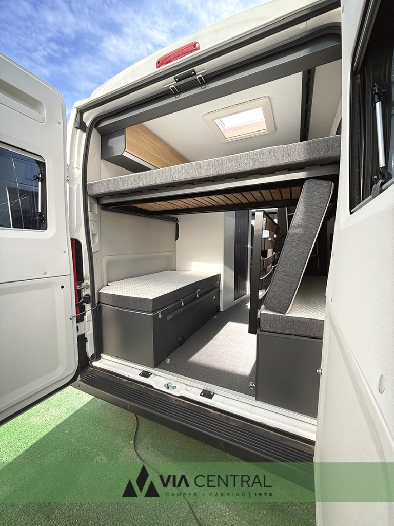 Adria  600 SPB Family panoramic