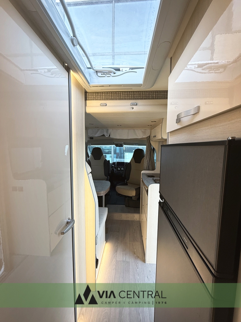 Across Compact 587 LD