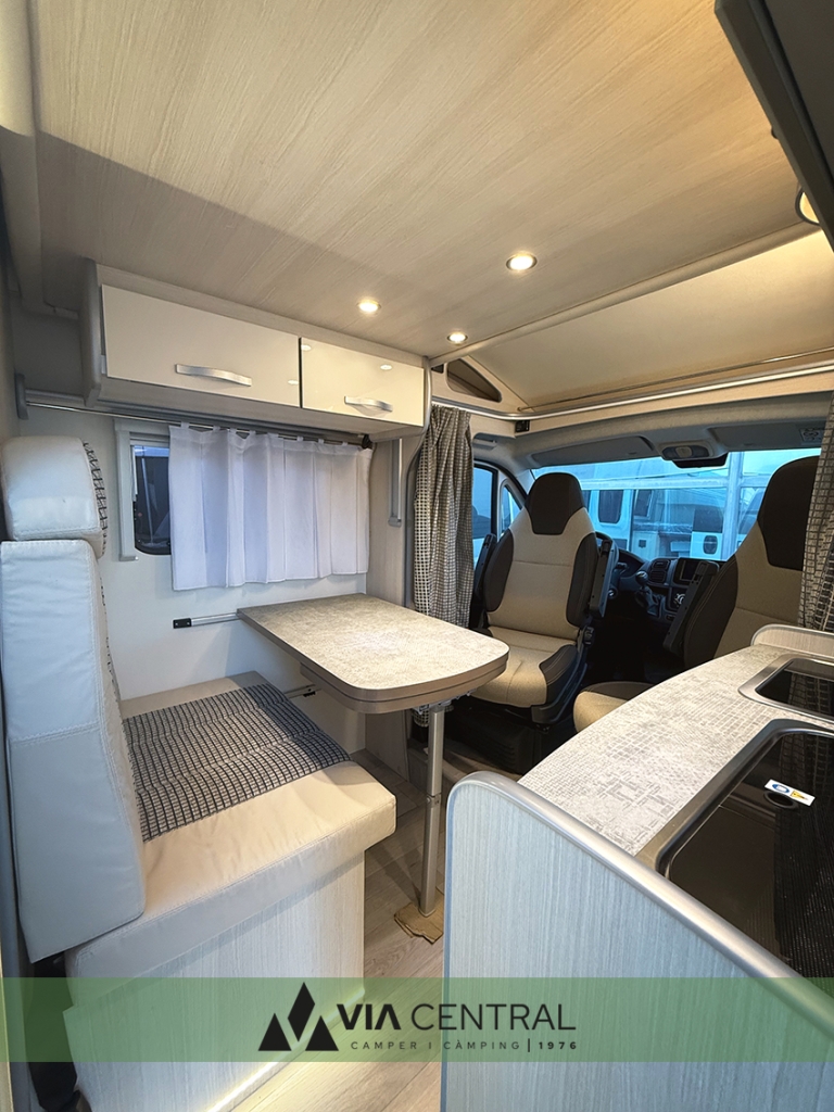 Across Compact 587 LD