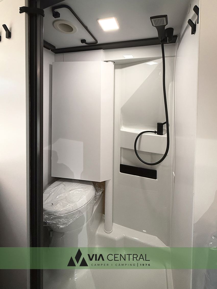 ADRIA TWIN 640 SGX 60 Y