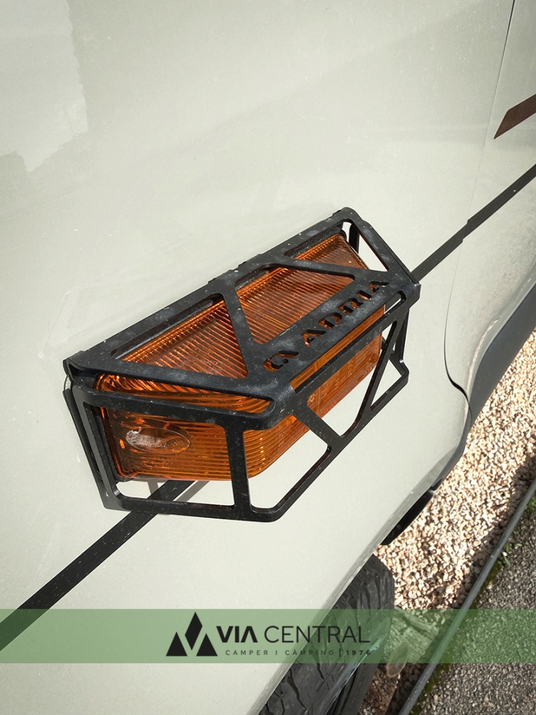 ADRIA SUPERTWIN 600 SPB VIA CENTRAL