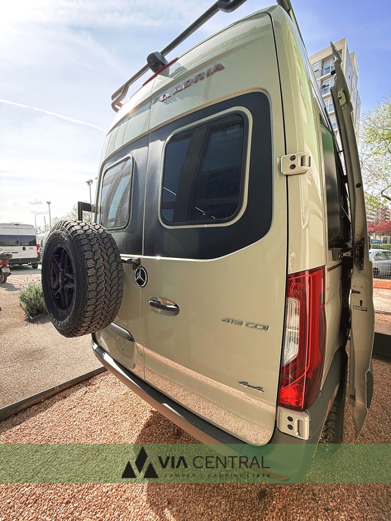 ADRIA SUPERTWIN 600 SPB VIA CENTRAL