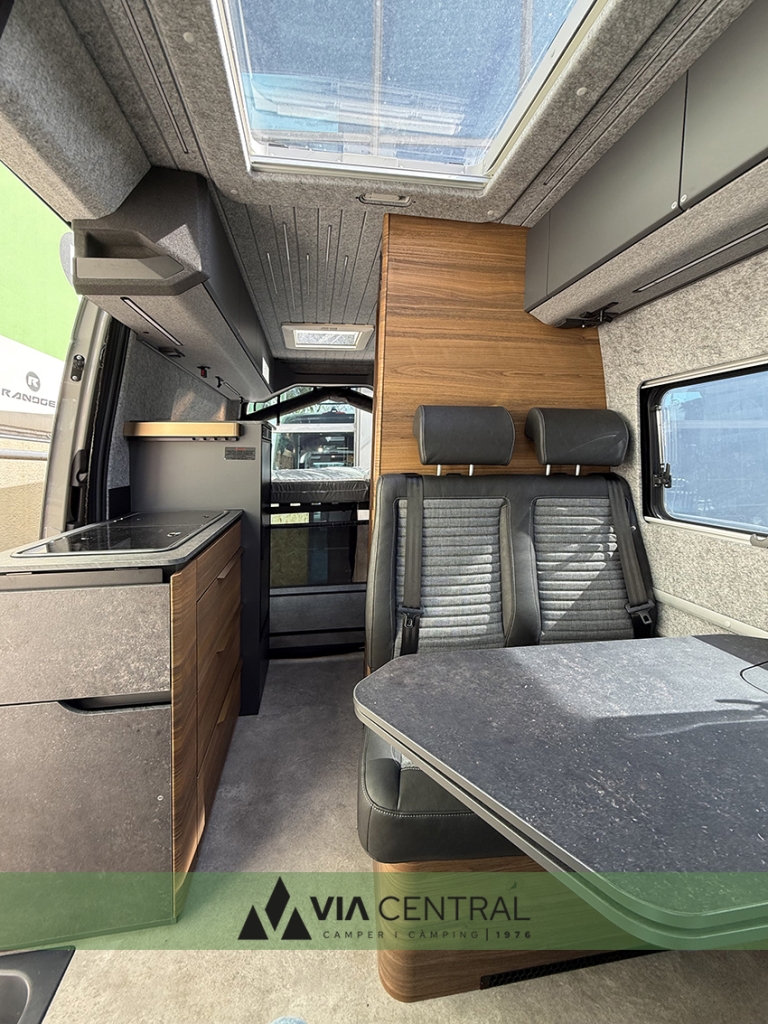 ADRIA SUPERTWIN 600 SPB VIA CENTRAL