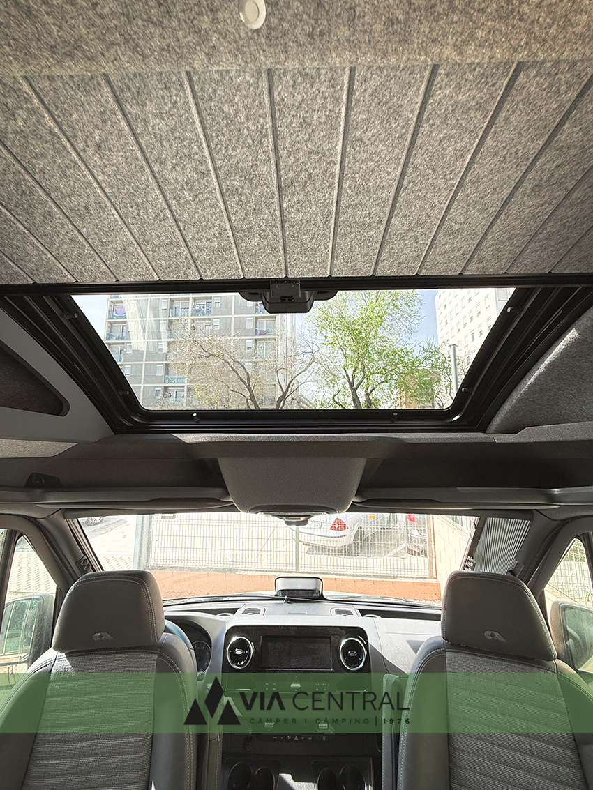 ADRIA SUPERTWIN 600 SPB VIA CENTRAL